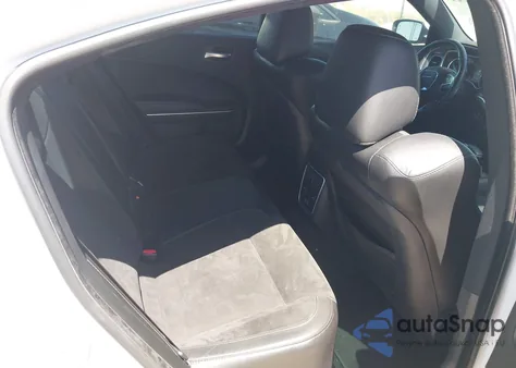 2018 Dodge Charger R/T Scat Pack Rwd z USA, uszkodzony, nr VIN 2C3CDXGJ4JH206822